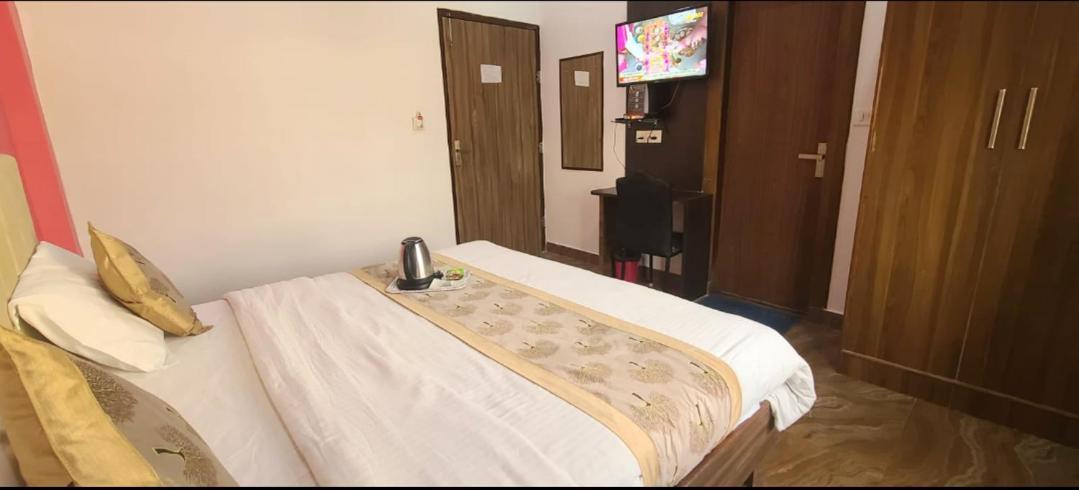 Taj Classic Agra Agra  Εξωτερικό φωτογραφία