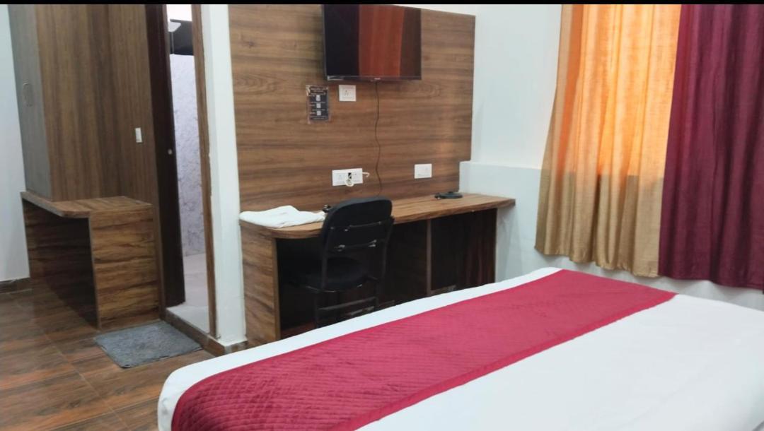 Taj Classic Agra Agra  Εξωτερικό φωτογραφία